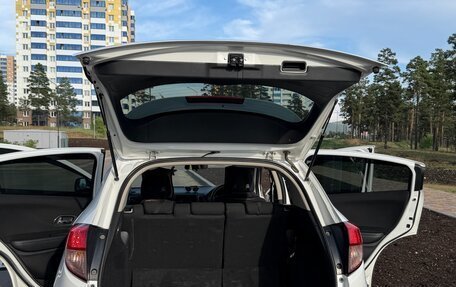 Honda Vezel, 2015 год, 1 450 000 рублей, 8 фотография