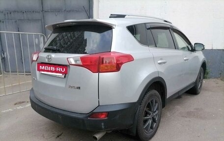 Toyota RAV4, 2013 год, 1 580 000 рублей, 2 фотография
