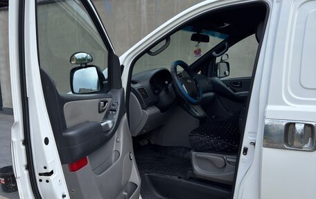 Hyundai Grand Starex Grand Starex I рестайлинг 2, 2008 год, 1 050 000 рублей, 6 фотография