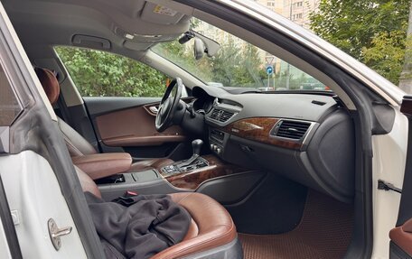 Audi A7, 2014 год, 25 фотография