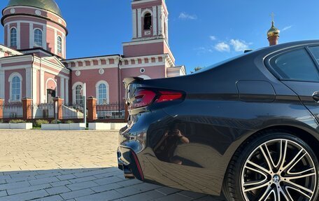 BMW 5 серия, 2018 год, 4 050 000 рублей, 12 фотография