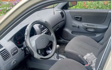 Hyundai Accent II, 2005 год, 350 000 рублей, 10 фотография