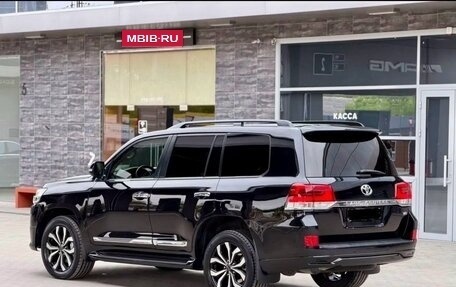 Toyota Land Cruiser 200, 2016 год, 4 600 000 рублей, 4 фотография