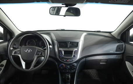 Hyundai Solaris II рестайлинг, 2015 год, 1 239 000 рублей, 10 фотография