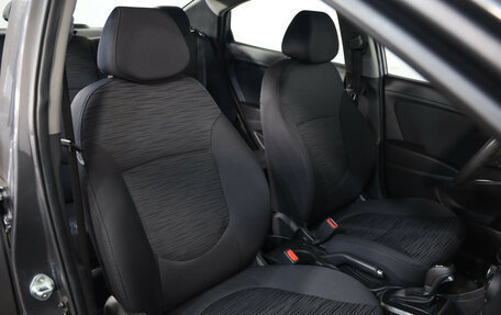 Hyundai Solaris II рестайлинг, 2015 год, 1 239 000 рублей, 18 фотография