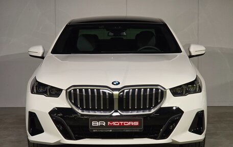 BMW 5 серия, 2025 год, 8 197 000 рублей, 2 фотография