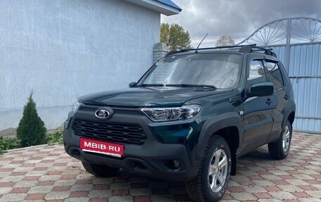 Chevrolet Niva I рестайлинг, 2005 год, 695 000 рублей, 1 фотография