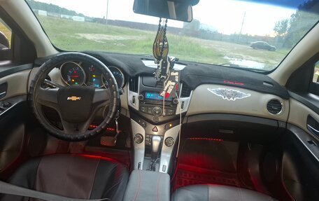 Chevrolet Cruze II, 2014 год, 650 000 рублей, 8 фотография