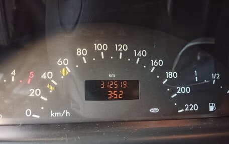 Mercedes-Benz Vaneo, 2003 год, 500 000 рублей, 7 фотография