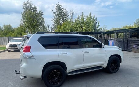 Toyota Land Cruiser Prado 150 рестайлинг 2, 2010 год, 2 850 000 рублей, 3 фотография