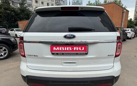 Ford Explorer VI, 2015 год, 1 800 000 рублей, 6 фотография