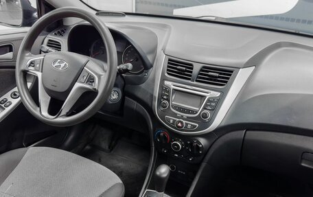Hyundai Solaris II рестайлинг, 2013 год, 899 900 рублей, 9 фотография