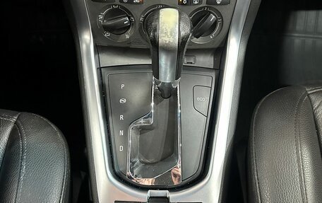 Opel Antara I, 2013 год, 1 042 000 рублей, 14 фотография
