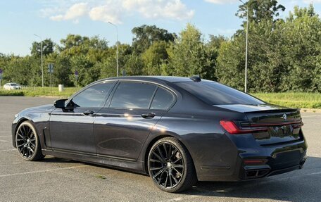 BMW 7 серия, 2016 год, 3 700 000 рублей, 4 фотография