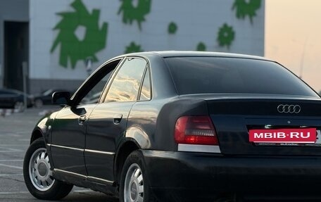 Audi A4, 2000 год, 260 000 рублей, 6 фотография