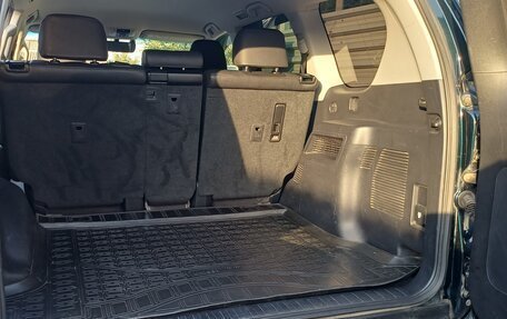 Toyota Land Cruiser Prado 150 рестайлинг 2, 2019 год, 3 700 000 рублей, 9 фотография