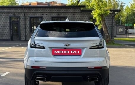 Cadillac XT4 I, 2020 год, 2 700 000 рублей, 4 фотография