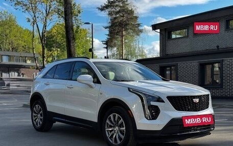 Cadillac XT4 I, 2020 год, 2 700 000 рублей, 10 фотография