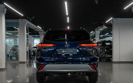 Toyota Highlander, 2026 год, 5 600 000 рублей, 6 фотография