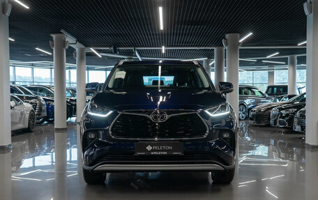 Toyota Highlander, 2026 год, 5 600 000 рублей, 3 фотография