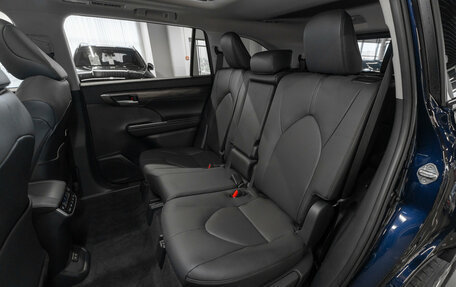 Toyota Highlander, 2026 год, 5 600 000 рублей, 14 фотография