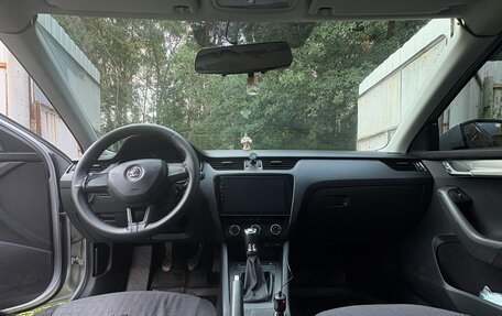 Skoda Octavia, 2015 год, 900 000 рублей, 9 фотография