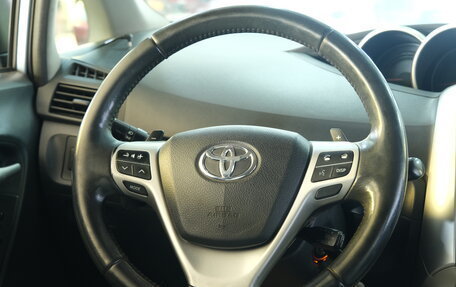 Toyota Verso I, 2011 год, 1 199 000 рублей, 11 фотография