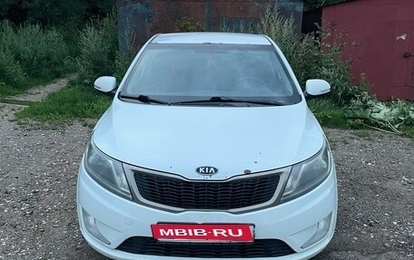 KIA Rio III рестайлинг, 2012 год, 498 000 рублей, 1 фотография