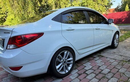 Hyundai Solaris II рестайлинг, 2012 год, 960 000 рублей, 11 фотография