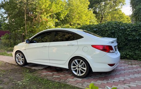 Hyundai Solaris II рестайлинг, 2012 год, 960 000 рублей, 10 фотография
