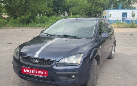 Ford Focus II рестайлинг, 2005 год, 335 000 рублей, 2 фотография
