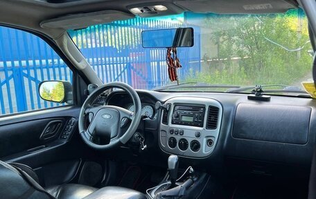 Ford Maverick, 2005 год, 813 000 рублей, 17 фотография