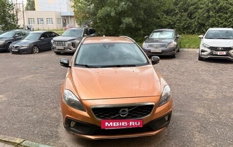 Volvo V40 Cross Country I, 2014 год, 1 030 000 рублей, 9 фотография