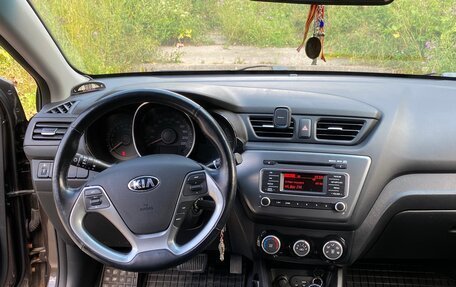 KIA Rio III рестайлинг, 2015 год, 1 100 000 рублей, 16 фотография