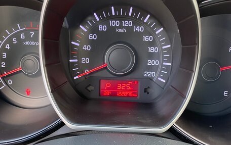 KIA Rio III рестайлинг, 2015 год, 1 100 000 рублей, 17 фотография