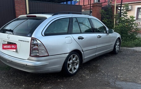 Mercedes-Benz C-Класс, 2003 год, 200 000 рублей, 4 фотография