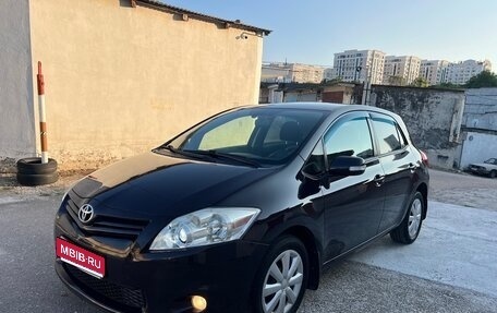 Toyota Auris II, 2010 год, 890 000 рублей, 1 фотография