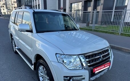 Mitsubishi Pajero IV, 2019 год, 3 333 333 рублей, 6 фотография