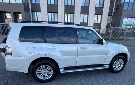 Mitsubishi Pajero IV, 2019 год, 3 333 333 рублей, 14 фотография