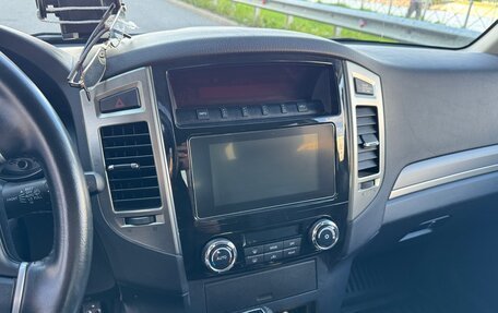 Mitsubishi Pajero IV, 2019 год, 3 333 333 рублей, 20 фотография