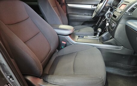 KIA Sorento II рестайлинг, 2014 год, 1 899 000 рублей, 12 фотография