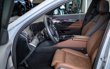 BMW 5 серия, 2024 год, 8 300 000 рублей, 25 фотография