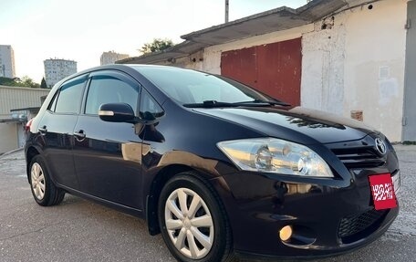 Toyota Auris II, 2010 год, 890 000 рублей, 12 фотография