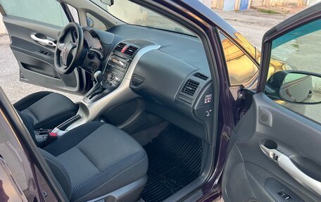 Toyota Auris II, 2010 год, 890 000 рублей, 22 фотография