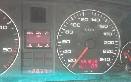 Audi A6, 1996 год, 395 000 рублей, 9 фотография