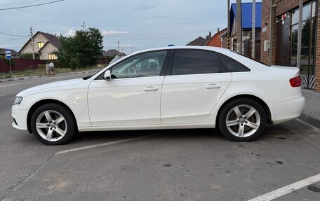 Audi A4, 2011 год, 1 050 000 рублей, 4 фотография