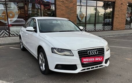Audi A4, 2011 год, 1 050 000 рублей, 7 фотография
