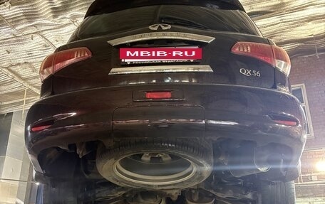 Infiniti QX56, 2010 год, 1 550 000 рублей, 13 фотография