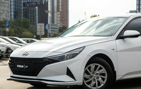 Hyundai Elantra, 2021 год, 1 828 000 рублей, 18 фотография