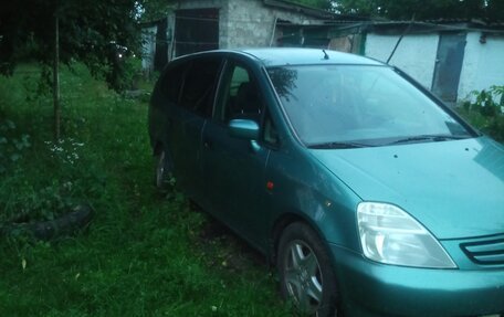Honda Stream I рестайлинг, 2001 год, 300 000 рублей, 1 фотография